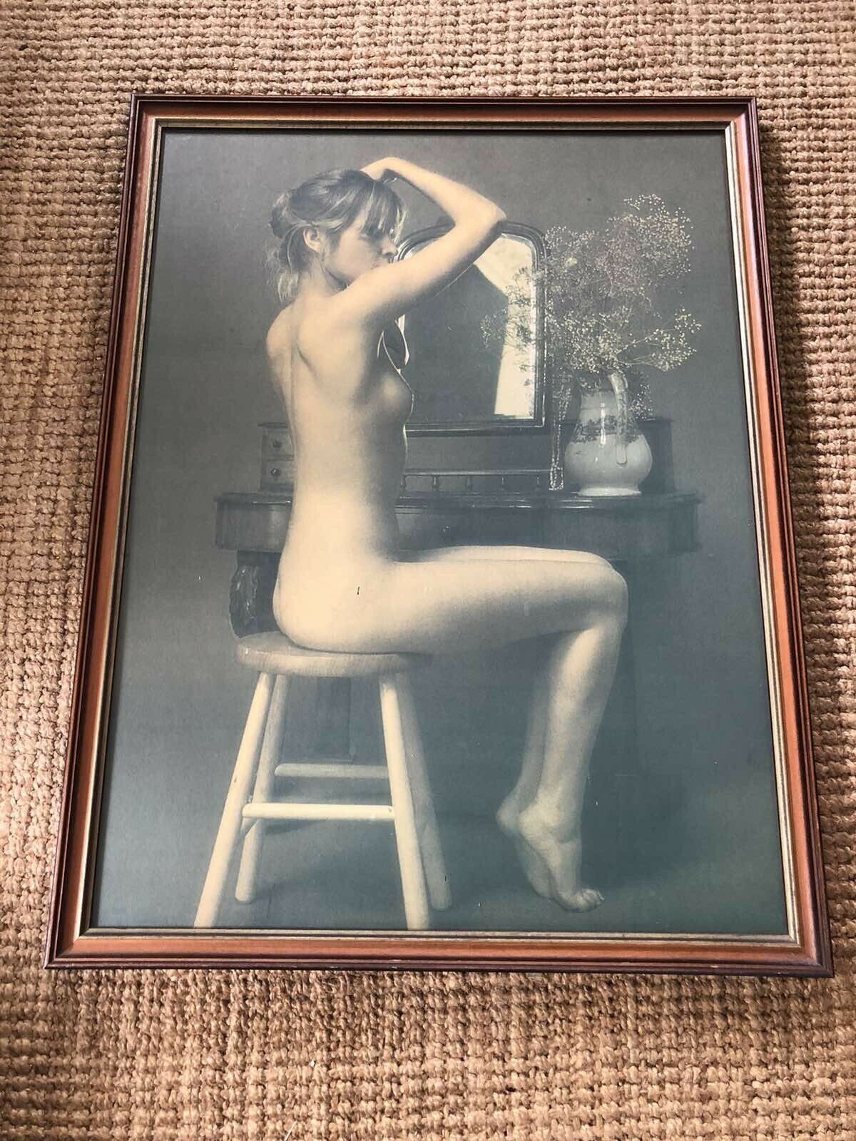 Nude Vintage Print Girl Lady