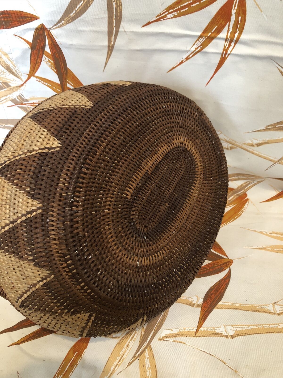 PNG Traditional Buka Basket Vintage