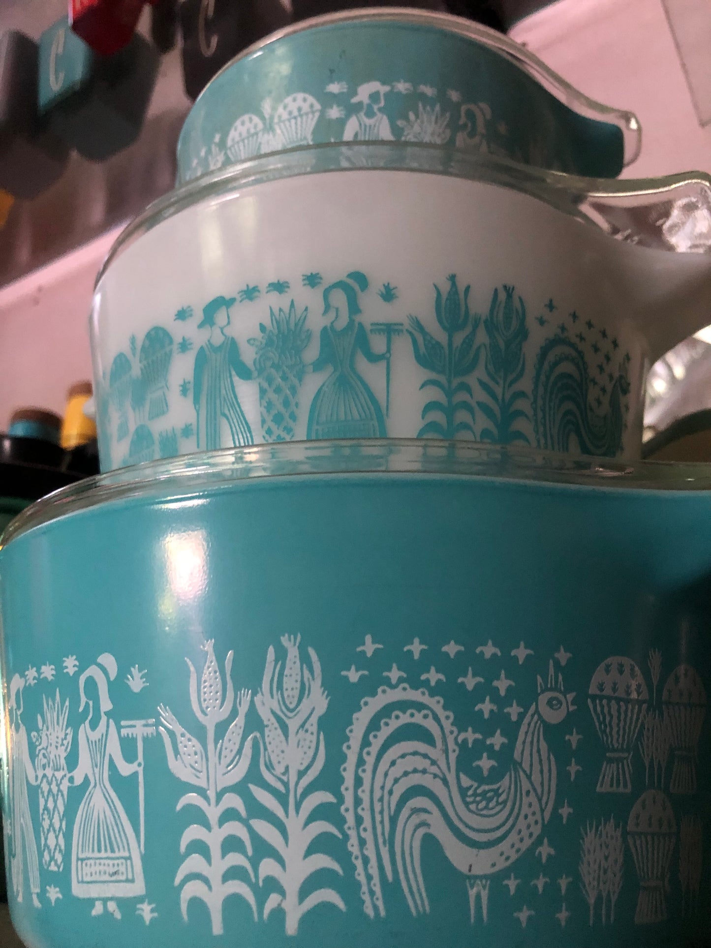 Pyrex kitchen folk