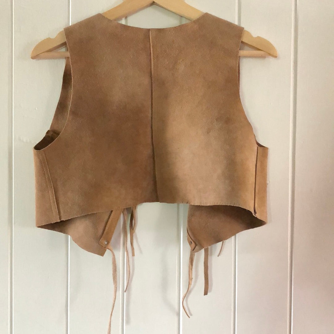 Ladies crop leather festival vest waistcoat 8/10