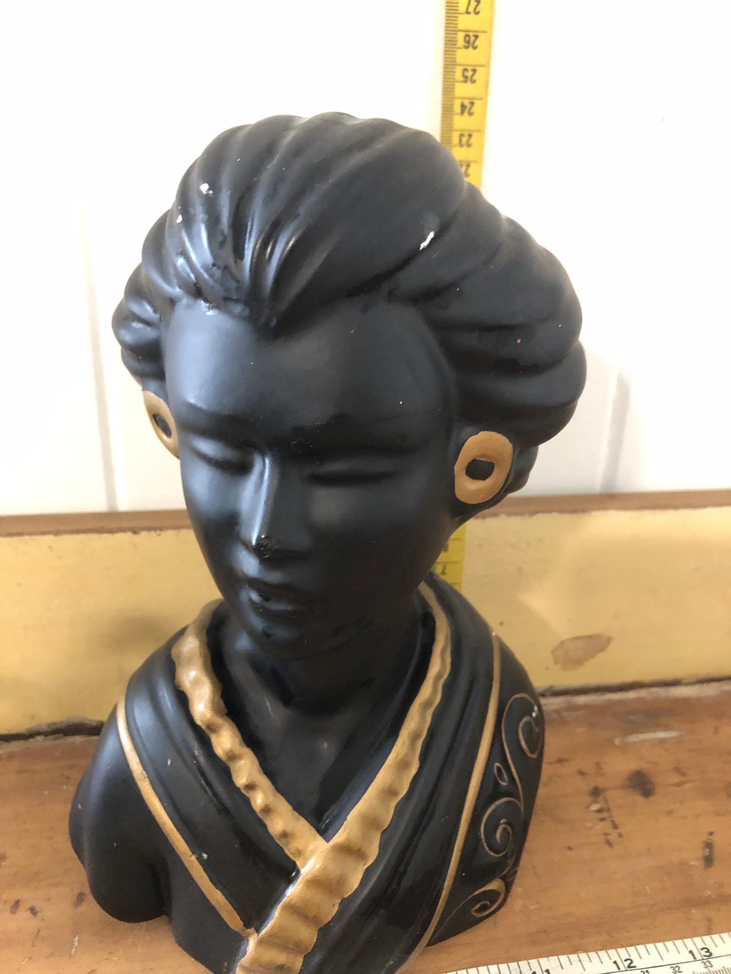 Italian made Asian head figurine. Black