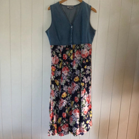 Ladies 90’s dress 12